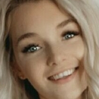 Abi Coombes Desnuda