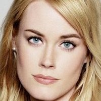 Abigail Hawk Desnuda