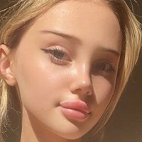 Adorable18Fit Desnuda