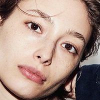 Alexandra Agoston Desnuda