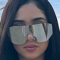 Alexia Magallon Desnuda