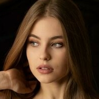 Aliceinadultland Desnuda