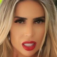 Aline Ferrari Desnuda