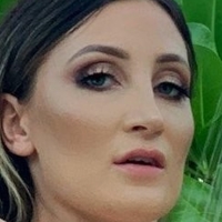 Allison Hopwood Desnuda
