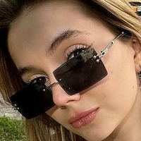 Alyona Bobrova Desnuda