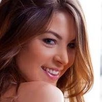 Amber Sym Desnuda