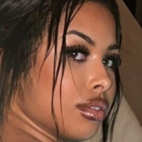 Amira Khalil Desnuda
