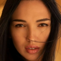 Ana Martzipanova Desnuda