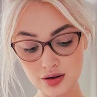 Anna Faith Desnuda