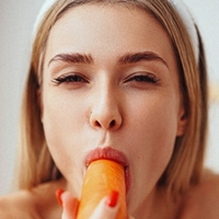 Anna Klingenberg Desnuda