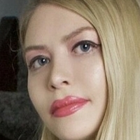 Anna Leggy Desnuda