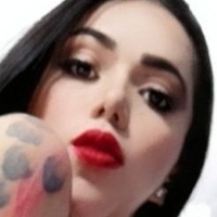 Annie Luminoso Desnuda