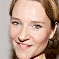 Annika Hallin Desnuda