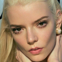 Anya Taylor Desnuda