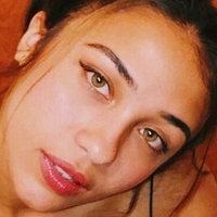 Ash Carillo Desnuda