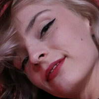astridsjohn Desnuda