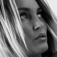 Aurelie Dotremont Desnuda