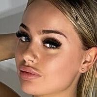 Bad Barbie Desnuda