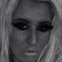 Becky Constantinou Desnuda