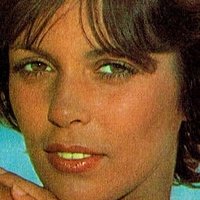Betty Vergès Desnuda