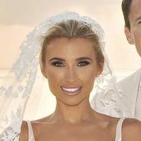 Billie Faiers Desnuda