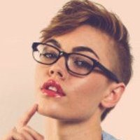 Britt Linn Desnuda