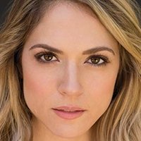 Brooke Nevin Desnuda
