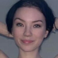 Brunettebhabie Desnuda