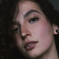 Capsblazem Desnuda