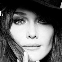 Carla Bruni Desnuda