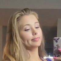 CarmenBlondie Desnuda