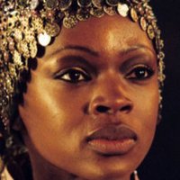 Caroline Chikezie Desnuda