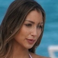 Caroline Einhoff Desnuda