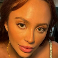 Cassondra Billions Desnuda