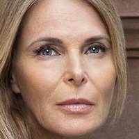 Catherine Oxenberg Desnuda