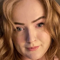 Cayley M Desnuda