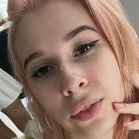 celine_petit Desnuda