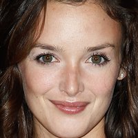 Charlotte Le Bonm Desnuda