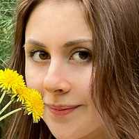 Chloe Leafs Desnuda