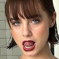 claaragalle Desnuda