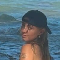 Claire Rosinkranz Desnuda