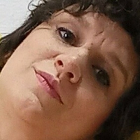 Claire Secrete Desnuda