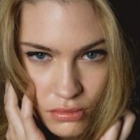 Claire Selby Desnuda