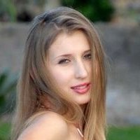 Claudia Ciesla Desnuda