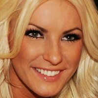 Crystal Harris Desnuda