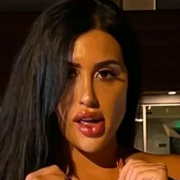 Danielle Pertusiello Desnuda