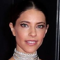 Debi Nova Desnuda