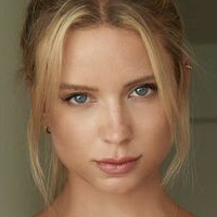Denise Rivers Desnuda