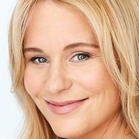 Devon Reilly Desnuda