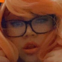 drpipher-free Desnuda